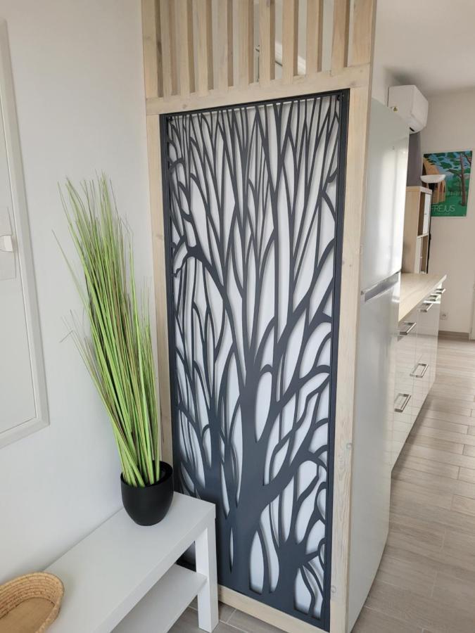 Le Beau Site By Beds83 Apartment Frejus Exterior photo